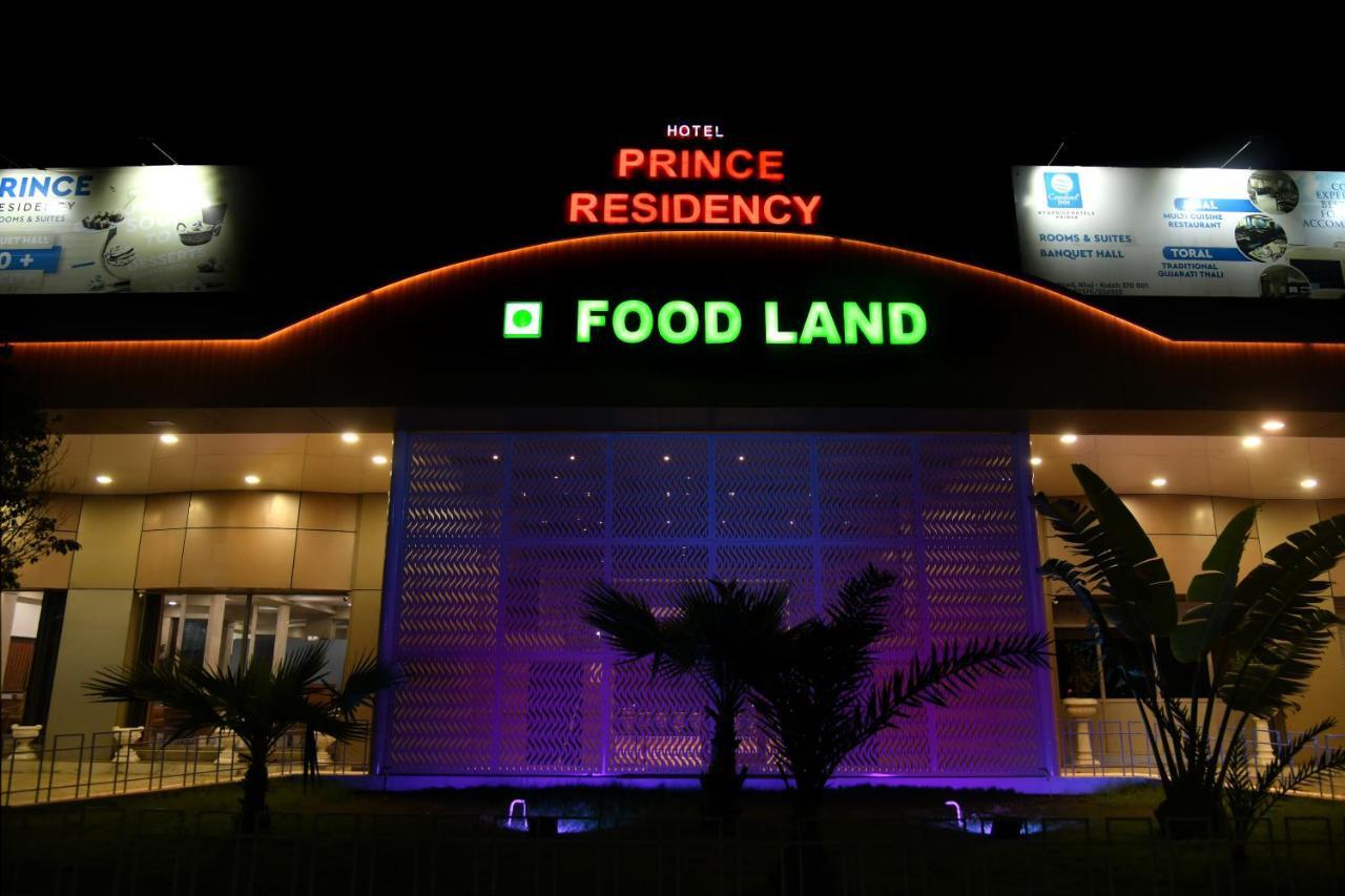 בהוי Hotel Prince Residency מראה חיצוני תמונה
